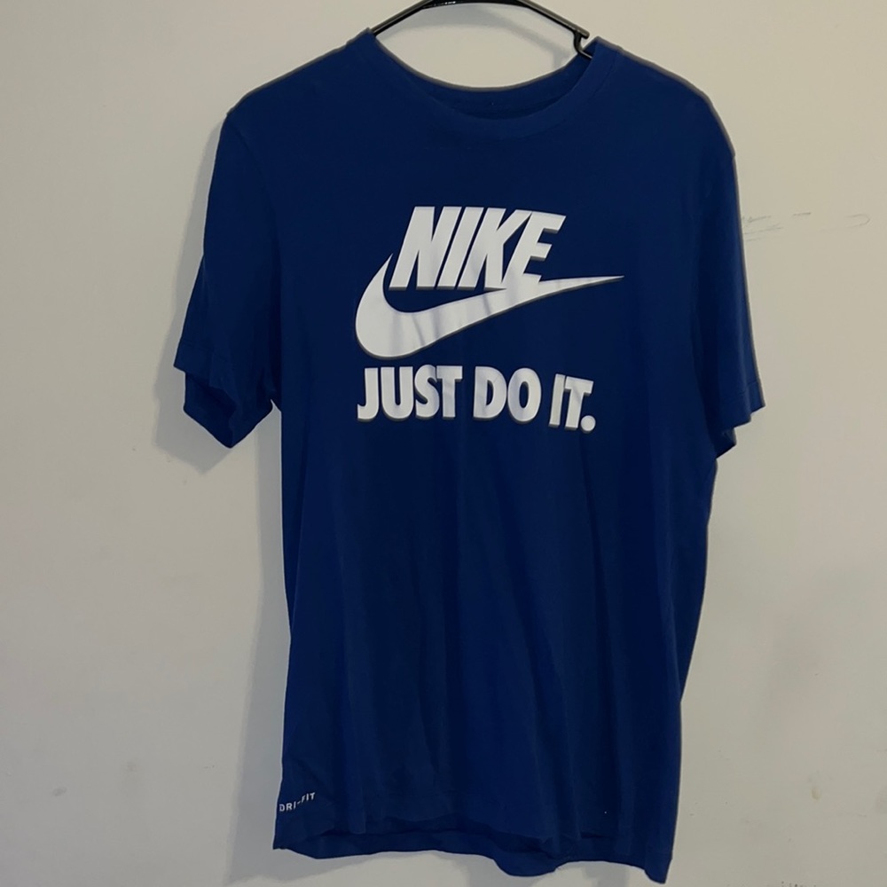 Nike Tshirt